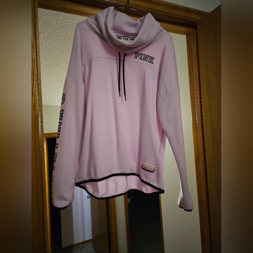 Sweatshirt Victoria Secret Medium NEW